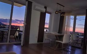 Luxury Panorama Apartament,Coresi